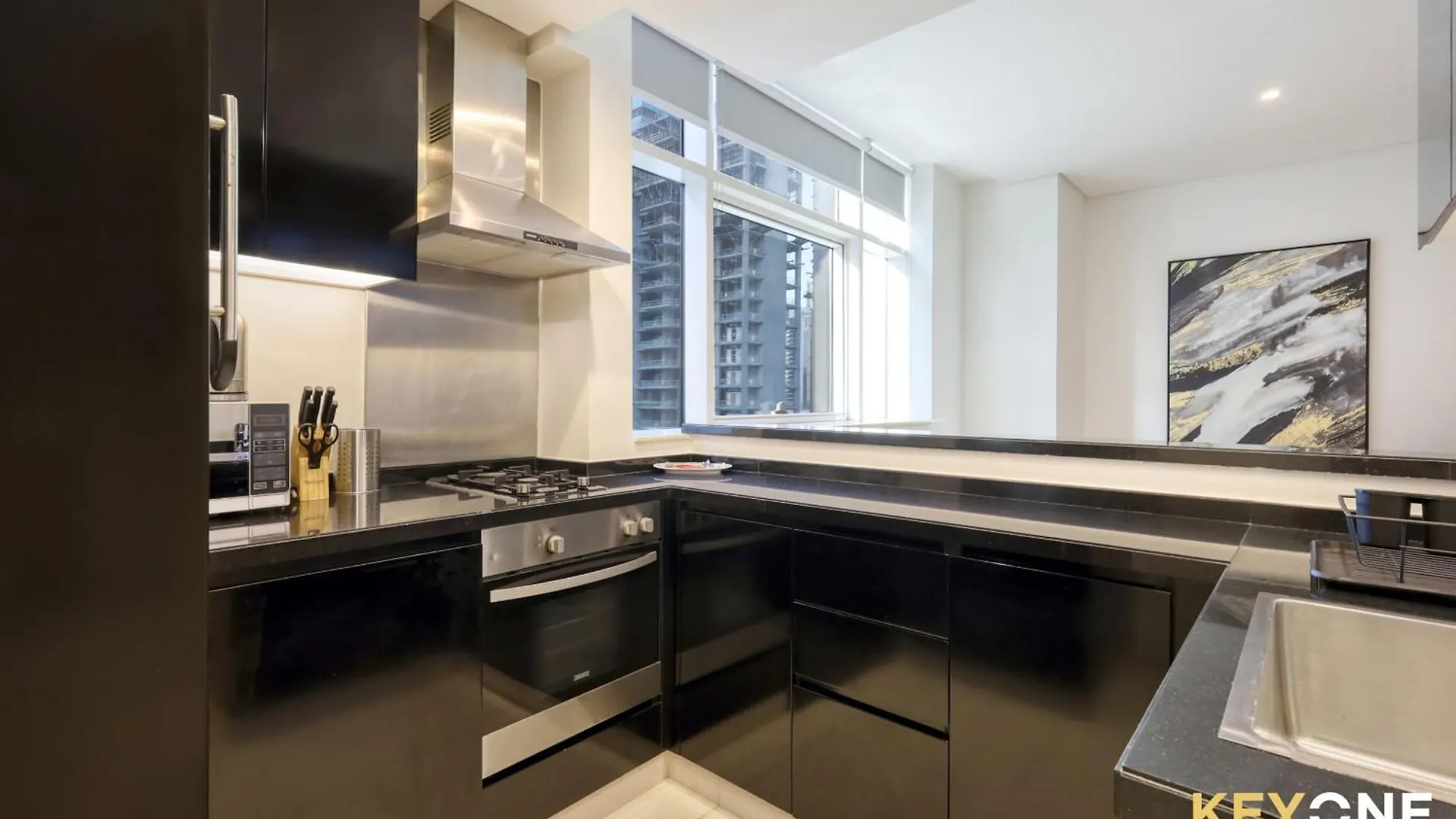 Apartment The Cosmopolitan Serene Living In A One Bedroom Dubai
